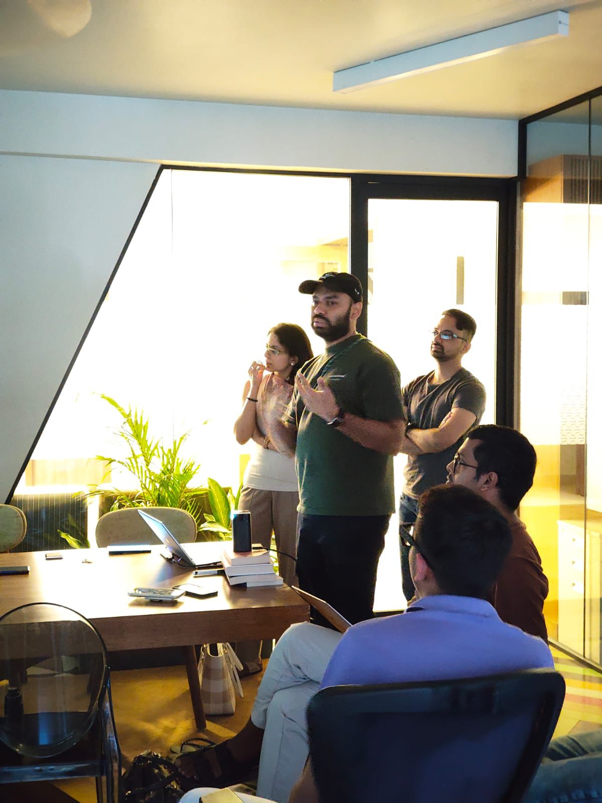 Rhea presenting during a session
